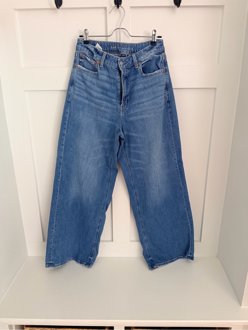 American Eagle Outfitters Light Blue High-Rise Wide-Leg Jeans